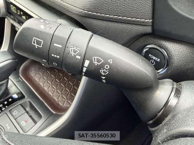 Toyota RAV4 2024-10 8881829-14