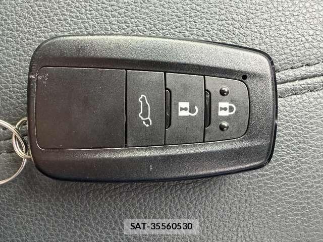 Toyota RAV4 2024-10 8881829-21