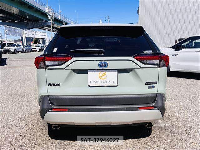Toyota RAV4 2022-07 8884251-21