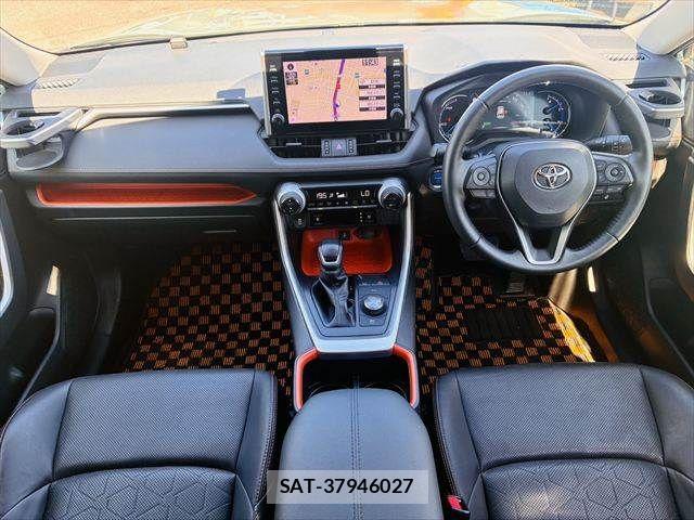 Toyota RAV4 2022-07 8884251-2