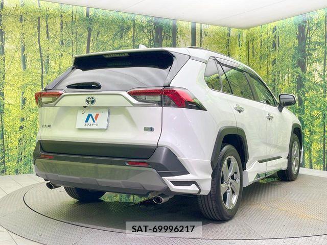 2021 Toyota Rav4 — Photo 5