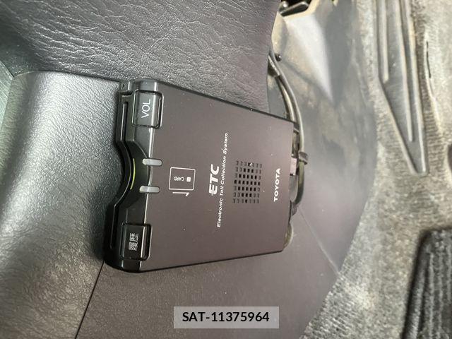Toyota RAV4 2003-10 7727842-25