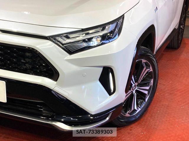 Toyota RAV4 PHV 2023-08 4979902-11