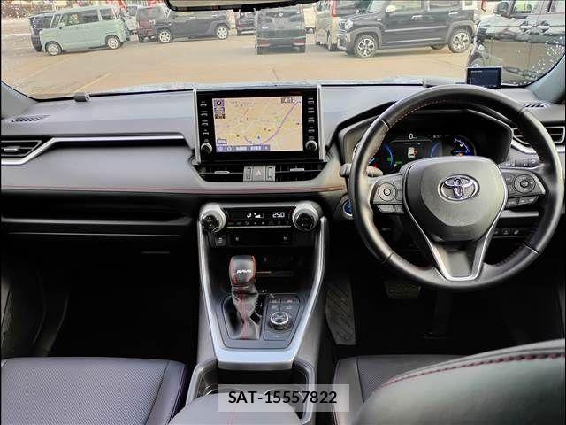 Toyota RAV4 PHV 2021-01 4979917-1