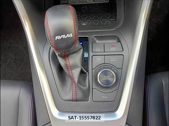 Toyota RAV4 PHV 2021-01 4979917-7