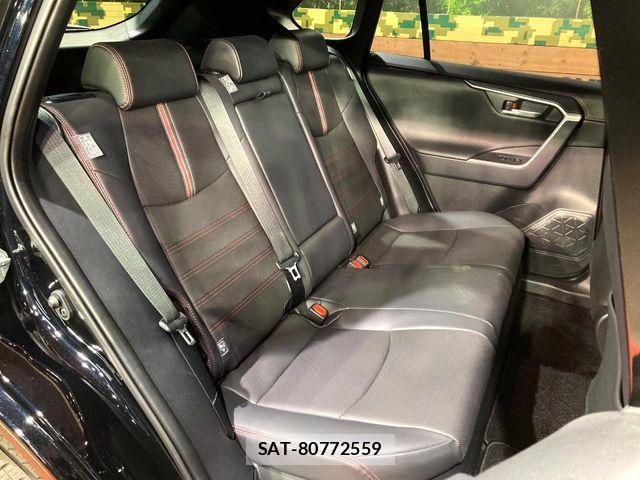 Toyota RAV4 PHV 2025-05 4979887-9