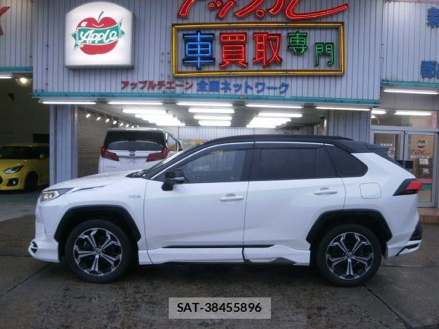 Toyota RAV4 PHV 2021-06 5876882-5