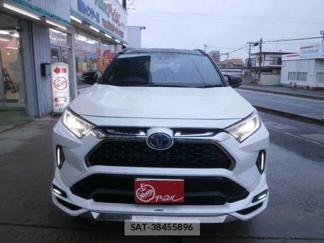 Toyota RAV4 PHV 2021-06 5876882-6