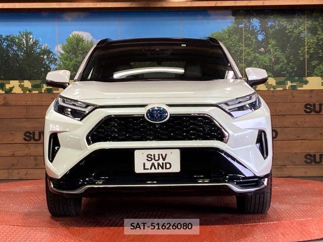 Toyota RAV4 PHV 2023-03 6265712-13