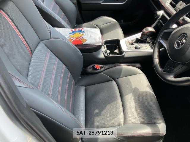 Toyota RAV4 PHV 2021-09 6277212-13
