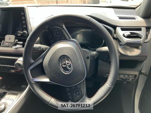 Toyota RAV4 PHV 2021-09 6277212-17