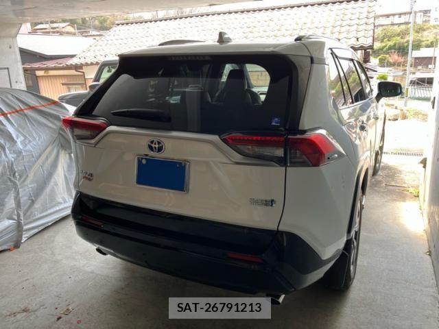 Toyota RAV4 PHV 2021-09 6277212-5