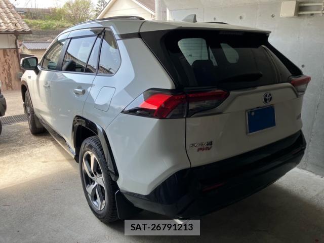 Toyota RAV4 PHV 2021-09 6277212-6