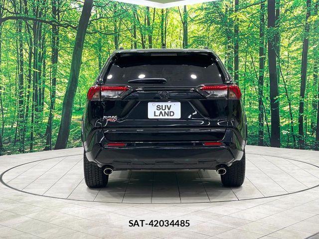 Toyota RAV4 PHV 2022-03 6272701-14