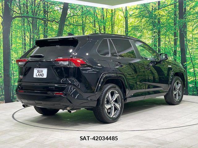 Toyota RAV4 PHV 2022-03 6272701-16