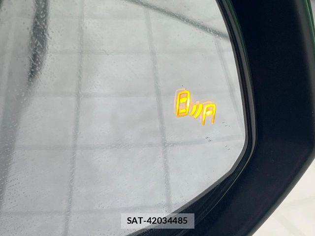 Toyota RAV4 PHV 2022-03 6272701-6
