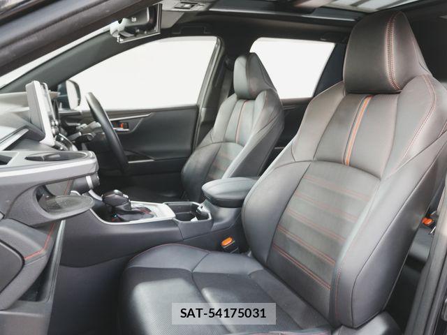 Toyota RAV4 PHV 2021-05 6642328-18