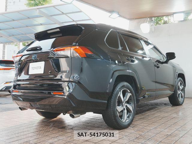 Toyota RAV4 PHV 2021-05 6642328-22