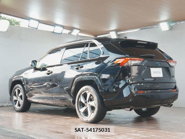 Toyota RAV4 PHV 2021-05 6642328-23
