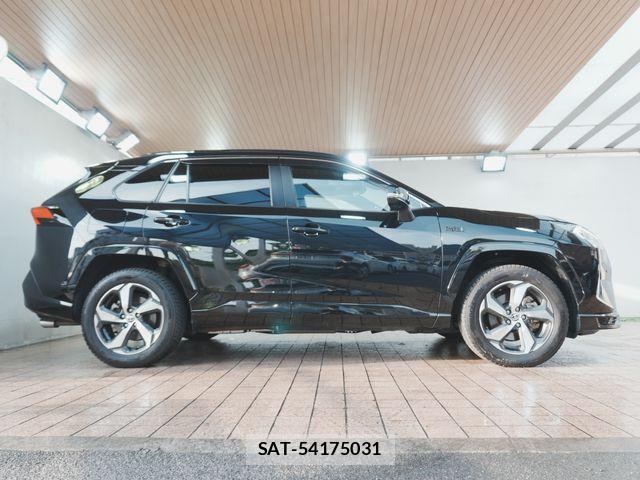 Toyota RAV4 PHV 2021-05 6642328-6