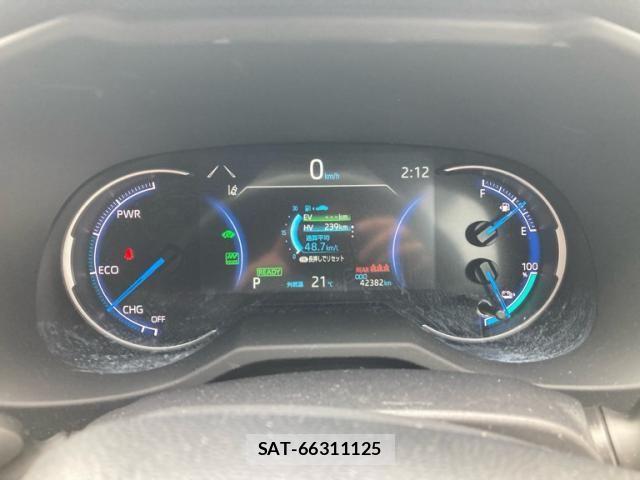 Toyota RAV4 PHV 2021-08 6997694-17