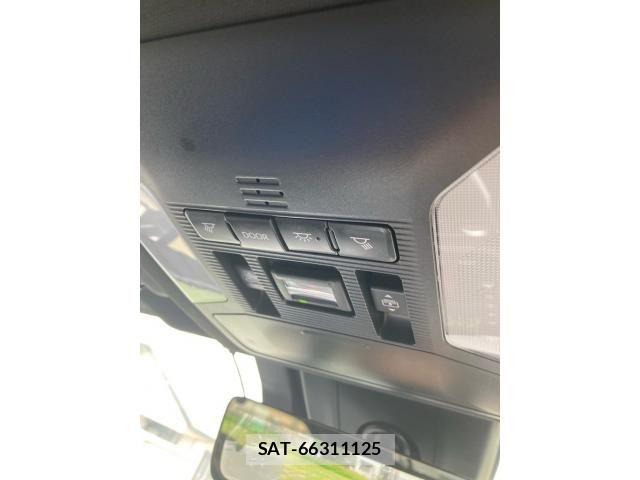 Toyota RAV4 PHV 2021-08 6997694-29