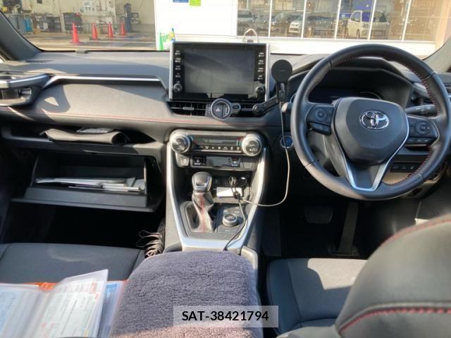 Toyota RAV4 PHV 2022-03 6997695-11