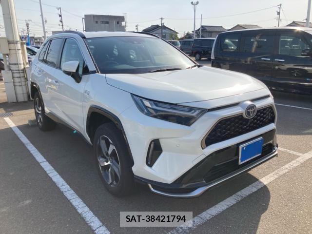 Toyota RAV4 PHV 2022-03 6997695-1