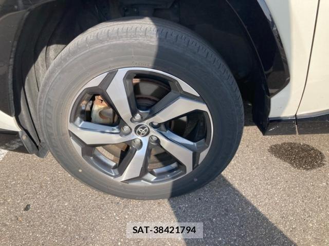 Toyota RAV4 PHV 2022-03 6997695-7