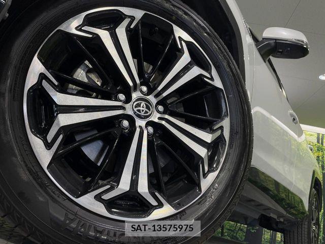 Toyota RAV4 PHV 2024-08 7060439-12
