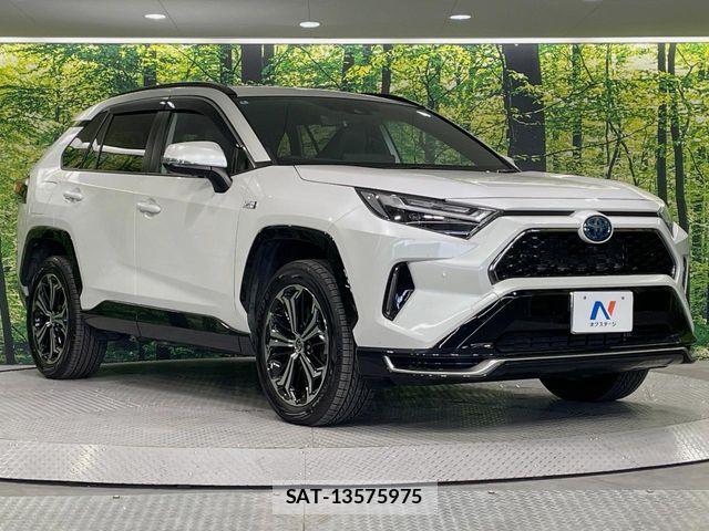 Toyota RAV4 PHV 2024-08 7060439-15