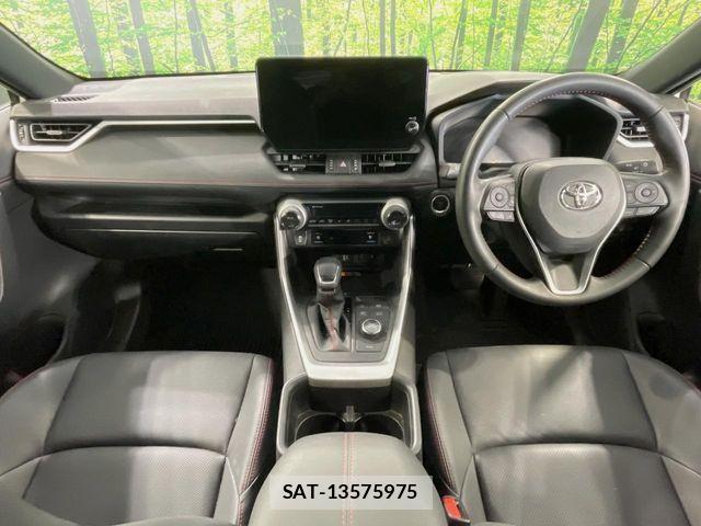 Toyota RAV4 PHV 2024-08 7060439-1
