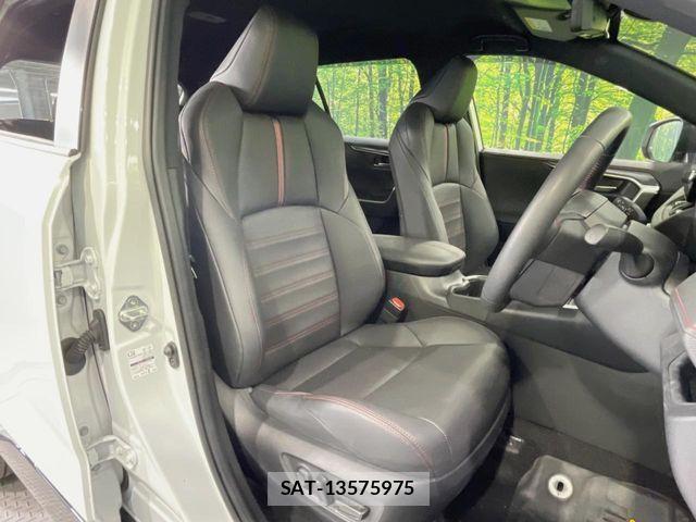 Toyota RAV4 PHV 2024-08 7060439-7