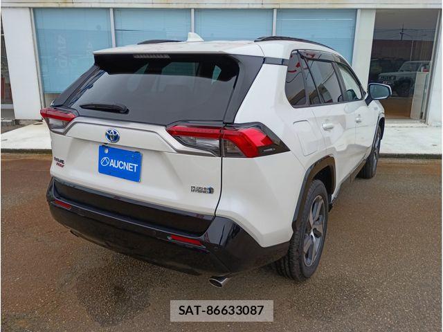 Toyota RAV4 PHV 2020-09 7252114-2
