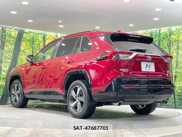 Toyota RAV4 PHV 2021-05 7252115-17