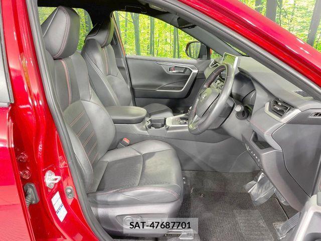 Toyota RAV4 PHV 2021-05 7252115-8