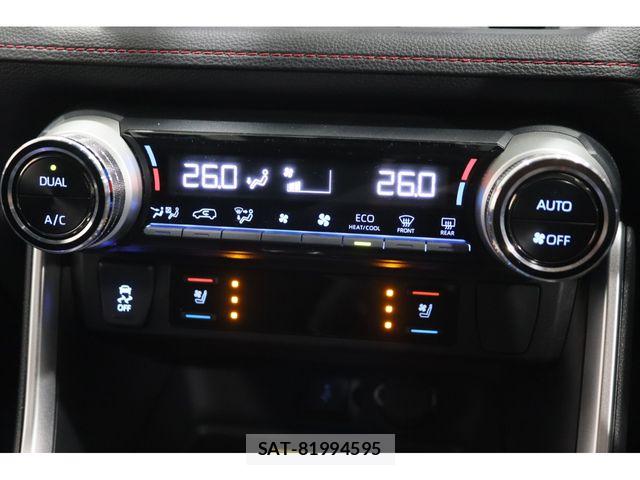 Toyota RAV4 PHV 2022-04 7329695-17
