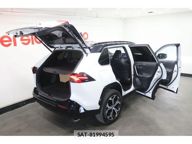 Toyota RAV4 PHV 2022-04 7329695-25