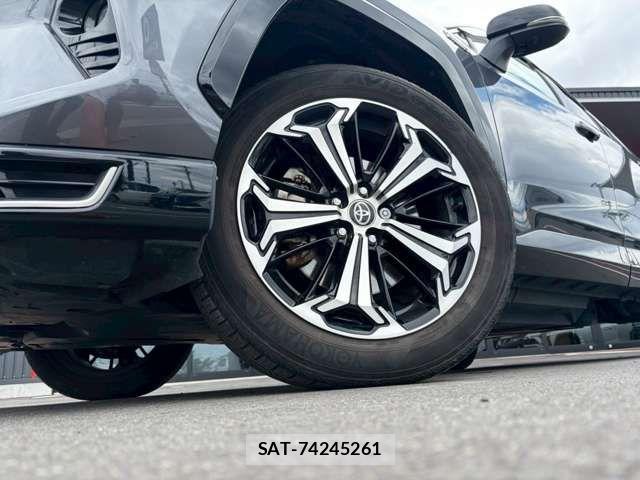 Toyota RAV4 PHV 2021-06 7502575-15