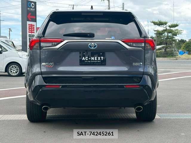 Toyota RAV4 PHV 2021-06 7502575-18