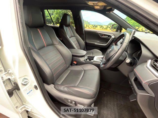Toyota RAV4 PHV 2021-09 7502574-7