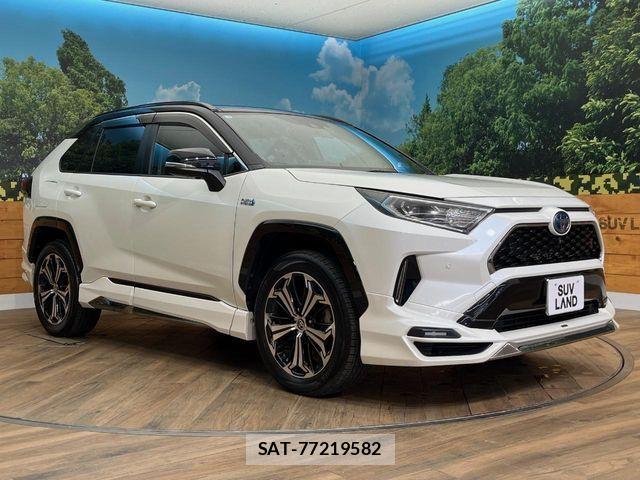 Toyota RAV4 PHV 2021-04 7619536-17