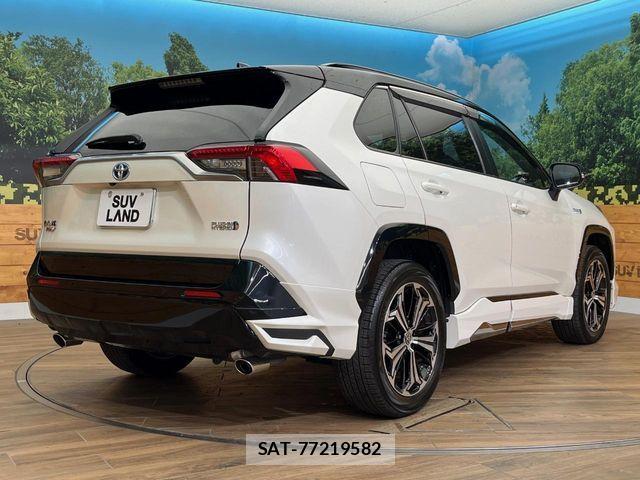 Toyota RAV4 PHV 2021-04 7619536-18