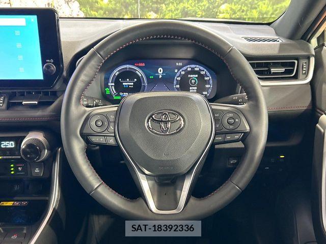 Toyota RAV4 PHV 2024-04 7619533-10