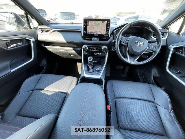 Toyota RAV4 PHV 2022-03 7619537-1