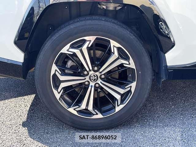 Toyota RAV4 PHV 2022-03 7619537-3
