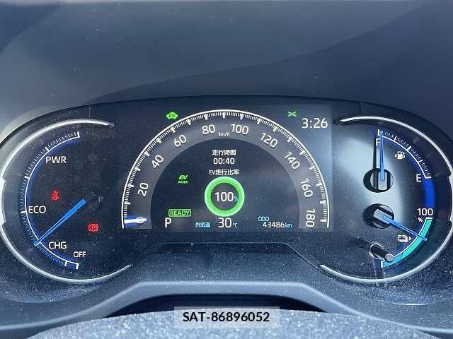 Toyota RAV4 PHV 2022-03 7619537-8