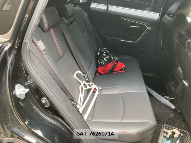 Toyota RAV4 PHV 2021-09 7619538-11