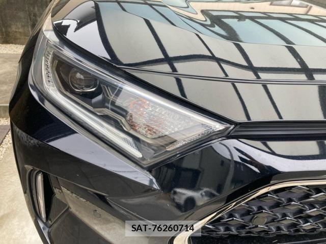 Toyota RAV4 PHV 2021-09 7619538-1