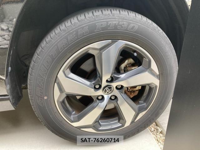 Toyota RAV4 PHV 2021-09 7619538-2